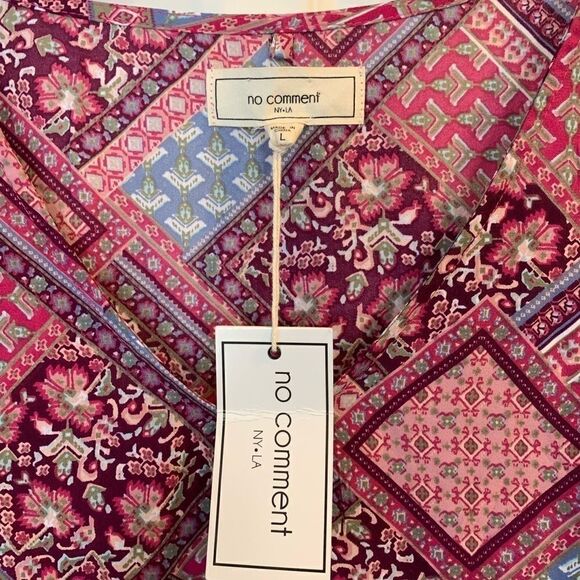 No Comment Bell Bottom Sleeve Top Size Large - Picture 3 of 6